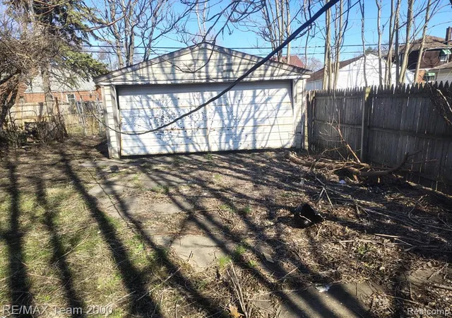 5th image of 20200 Greeley St, Highland Park, MI 48203 | MLS# 60959012