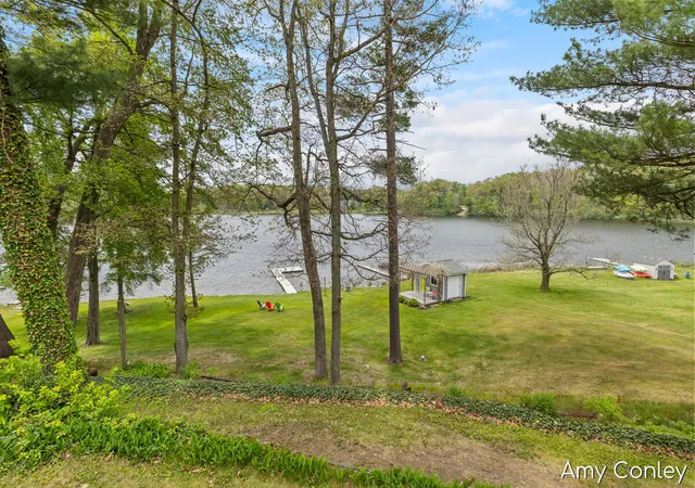Homes for sale in Middleville, MI | 875 Bruce Dr, Middleville, MI 49333 | MLS# 70533720