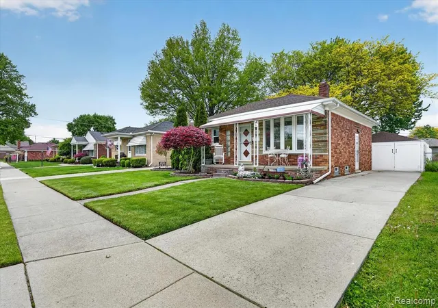 Photo 2 of Sale Pending at 20819 Revere St, Saint Clair Shores, MI 48080 | MLS# 60992892 | Listing updated on 2026-07-07