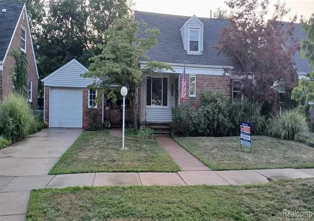 Photo 4 of Single family home for sale at 3600 Academy St, Dearborn, MI 48124 | MLS# 61017061 | Listing updated on 2026-08-16