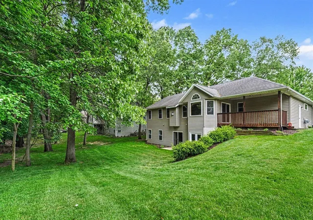 2nd image of 811 Ludington Ave, Portage, MI 49002 | MLS# 70536053