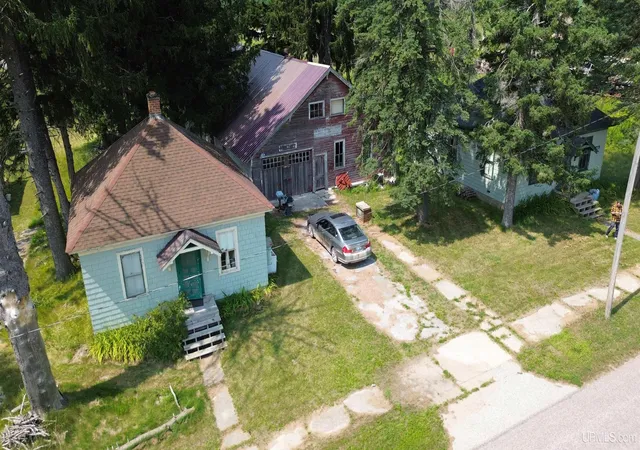 Homes for sale in Germfask, MI | 4395 N State 77 Hwy, Germfask, MI 49836 | MLS# 50211343