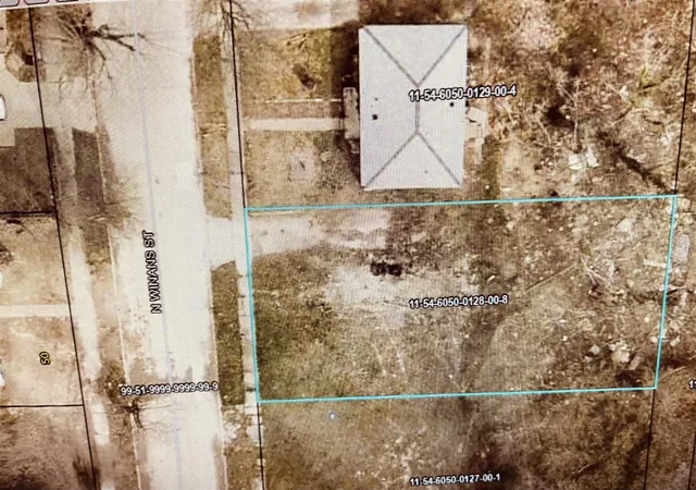 Photo 2 of Sale Pending at 583 N Winans St, Benton Harbor, MI 49022 | MLS# 70550732 | Listing updated on 2026-08-19