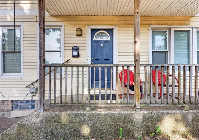 Photo 4 of Multi family home for sale at 909 Hall St, Grand Rapids, MI 49507 | MLS# 70548397 | Listing updated on 2026-10-02