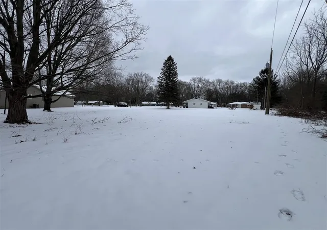 Homes for sale in Saint Joseph, MI | 3384 Circle Dr, Saint Joseph, MI 49085 | MLS# 70510138