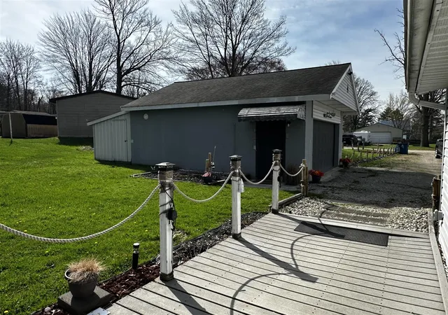 5th image of 520 W Jessie Rd, Sanford, MI 48657 | MLS# 70514293