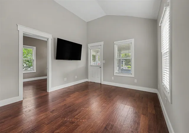 Photo 3 of Single family home for sale at 327 Lewis St, Rockford, MI 49341 | MLS# 70555145 | Listing updated on 2026-09-09