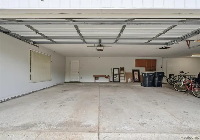 Homes for sale in Bloomfield Hills, MI | 1735 Tiverton Rd #10, Bloomfield Hills, MI 48304 | MLS# 61000661