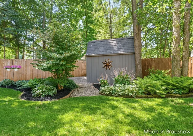 Homes for sale in Allendale, MI | 7154 Timbercreek Dr, Allendale, MI 49401 | MLS# 70536684