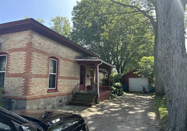 2nd image of 170 Grove St, Coopersville, MI 49404 | MLS# 70553825