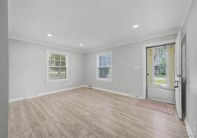 5th image of 31980 Alvin St, Garden City, MI 48135 | MLS# 61008604