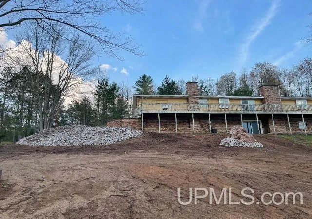 Photo 2 of Single family home for sale at 649 N Riverhills St, Kingsford, MI 49802 | MLS# 50216210 | Listing updated on 2026-08-28