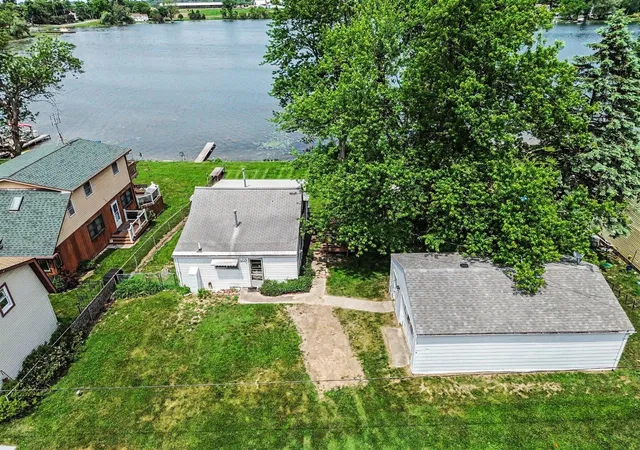 Homes for sale in Manchester, MI | 11968 Elmdale Dr, Manchester, MI 48158 | MLS# 70538457