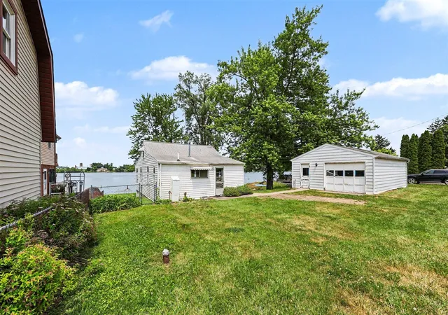 Homes for sale in Manchester, MI | 11968 Elmdale Dr, Manchester, MI 48158 | MLS# 70538457