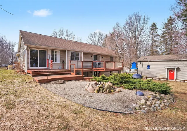 Homes for sale in Zeeland, MI | 6260 Pine Crest Dr, Zeeland, MI 49464 | MLS# 70518046