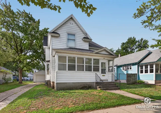Photo 3 of Sale Pending at 180 W 18th Street, Holland, MI 49423 | MLS# 70551653 | Listing updated on 2026-08-28