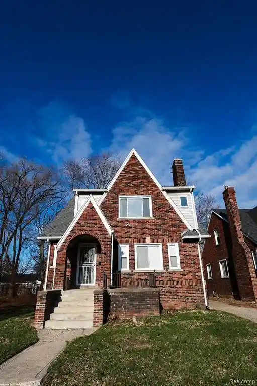 Listing Photo 1 - Condo for sale in 11733 Meyers Rd located at 11733 Meyers Rd, Detroit, MI 48227 - Unit 11733 Meyers Rd