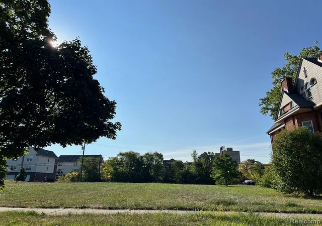 7th image of 238 Hendrie St, Detroit, MI 48202 | MLS# 60939508