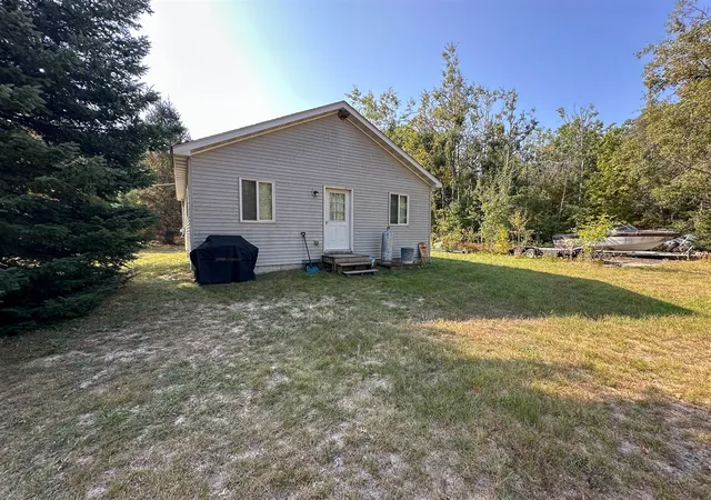 Photo 4 of Sale Pending at 596 N River Rd, Lake, MI 48632 | MLS# 70495032 | Listing updated on 2025-12-26