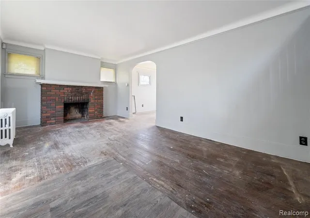 2nd image of 13111 Manor St, Detroit, MI 48238 3067 | MLS# 60988275