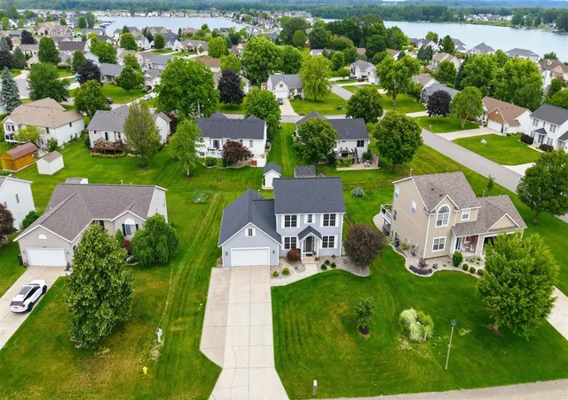 Homes for sale in Jenison, MI | 2485 Willow Ridge Dr, Jenison, MI 49428 | MLS# 70541627