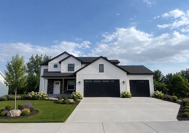 Homes for sale in Byron Center, MI | 1872 Northfield Ct, Byron Center, MI 49315 | MLS# 70515593