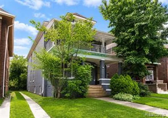 Photo 2 of Sale Pending at 4357 W Philadelphia St, Detroit, MI 48204 2448 | MLS# 61009073 | Listing updated on 2026-10-05
