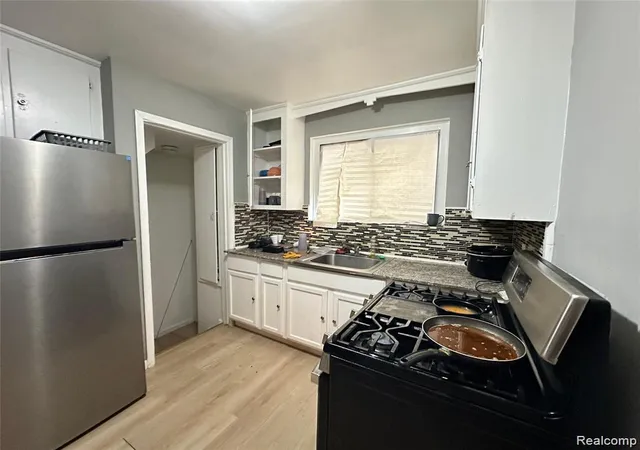 Photo 3 of Single family home for sale at 13654 Mecca St, Detroit, MI 48227 3025 | MLS# 61024112 | Listing updated on 2026-08-25
