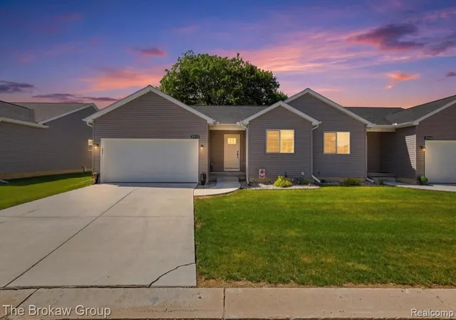 2nd image of 9510 Orchard Lake Dr, Davison, MI 48423 8458 | MLS# 61005912