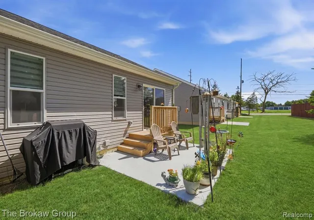 34th image of 9510 Orchard Lake Dr, Davison, MI 48423 8458 | MLS# 61005912