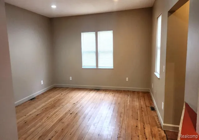 Photo 4 of Multi family home for sale at 98 Eldredge St, Mount Clemens, MI 48043 | MLS# 60982165 | Listing updated on 2026-09-02