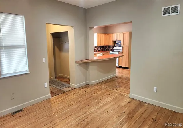 Photo 5 of Multi family home for sale at 98 Eldredge St, Mount Clemens, MI 48043 | MLS# 60982165 | Listing updated on 2026-09-02