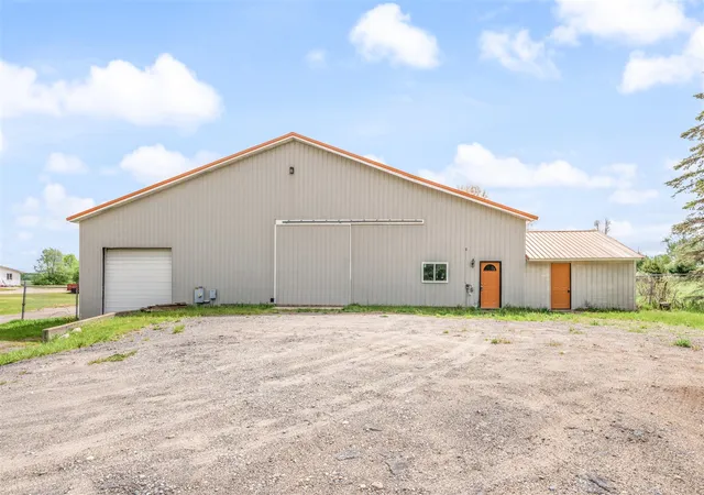 Photo 2 of Sale Pending at 18470 195th Avenue, Big Rapids, MI 49307 | MLS# 70518333 | Listing updated on 2026-08-31