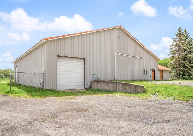 Photo 3 of Sale Pending at 18470 195th Avenue, Big Rapids, MI 49307 | MLS# 70518333 | Listing updated on 2026-08-31