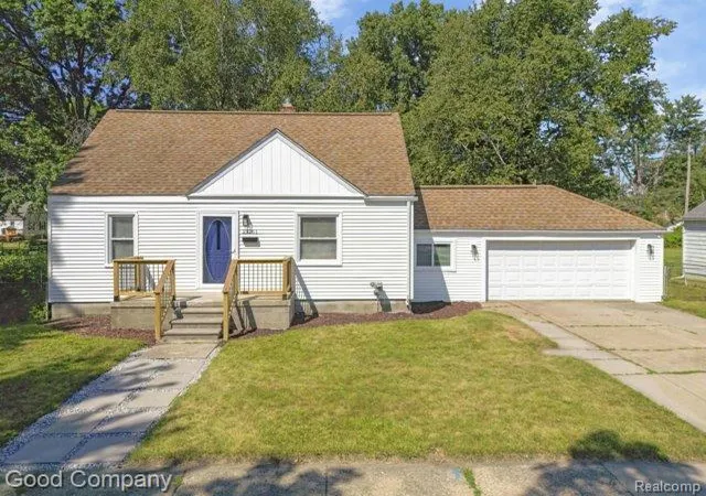 1st image of 23161 Hill Ave, Warren, MI 48091 | MLS# 61018513