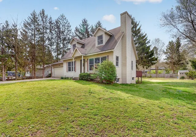 3rd image of 15846 New Holland St, Holland, MI 49424 | MLS# 70527642