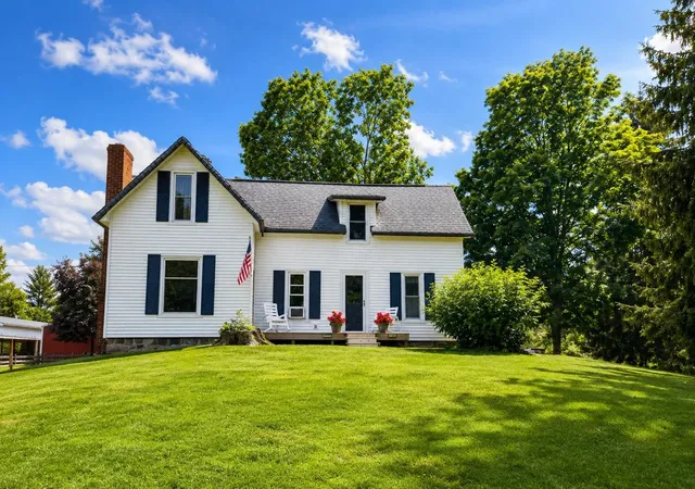 Photo 2 of Single family home for sale at 10288 Vans Ln, Fife Lake, MI 49633 | MLS# 80072885 | Listing updated on 2026-09-18