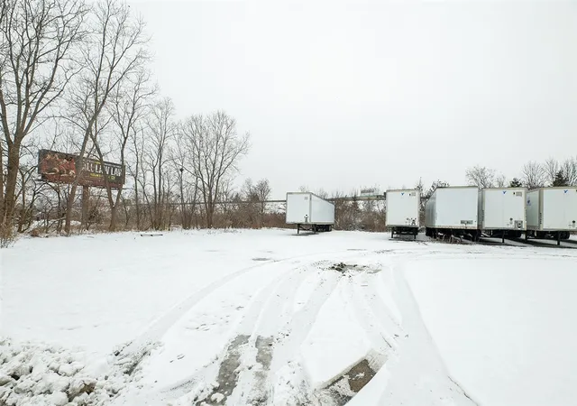 1st image of 1265 Roth Dr, Lansing, MI 48911 | MLS# 70503310