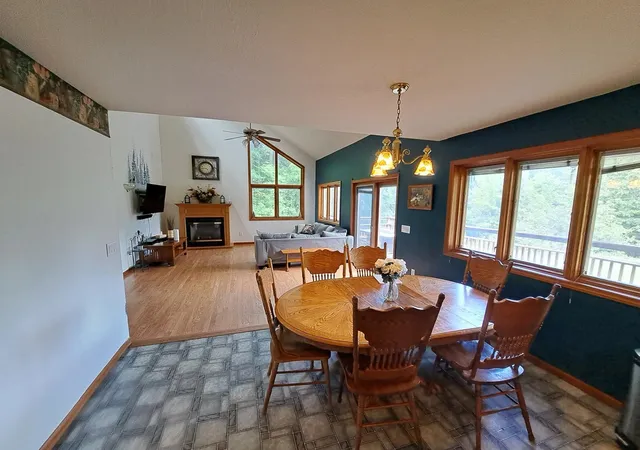 Photo 4 of Single family home for sale at 401 Mill St, Farwell, MI 48622 | MLS# 50218934 | Listing updated on 2026-09-14