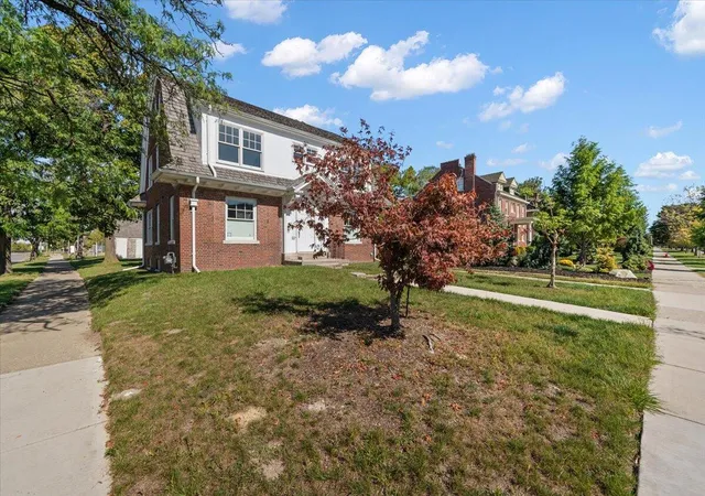 5th image of 918 Virginia Park St, Detroit, MI 48202 | MLS# 70511373