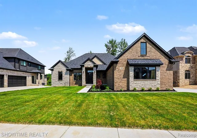 1st image of 11695 Encore Dr, Utica, MI 48315 2330 | MLS# 60994494