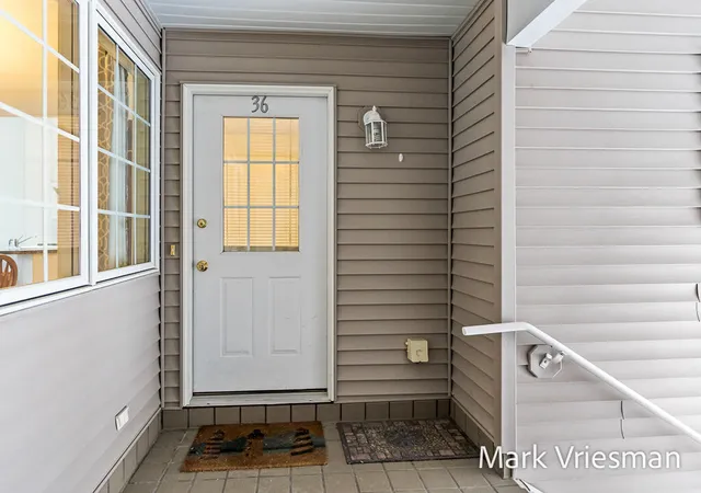 Homes for sale in Muskegon, MI | 2411 Lake Ave #36, Muskegon, MI 49445 | MLS# 70513742