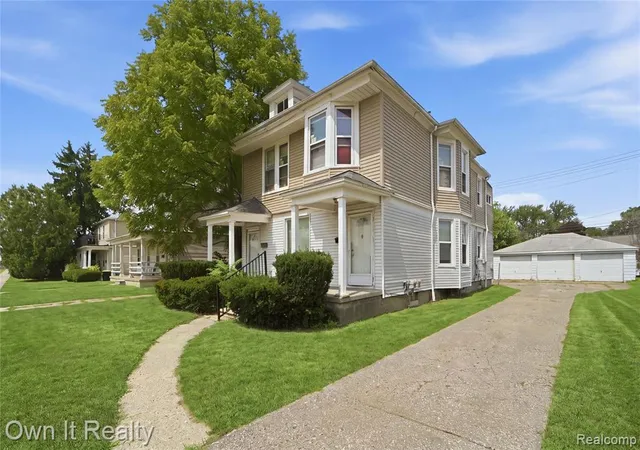 Photo 2 of Single family home for sale at 14761 Stephens Dr, Eastpointe, MI 48021 | MLS# 61021239 | Listing updated on 2026-08-15