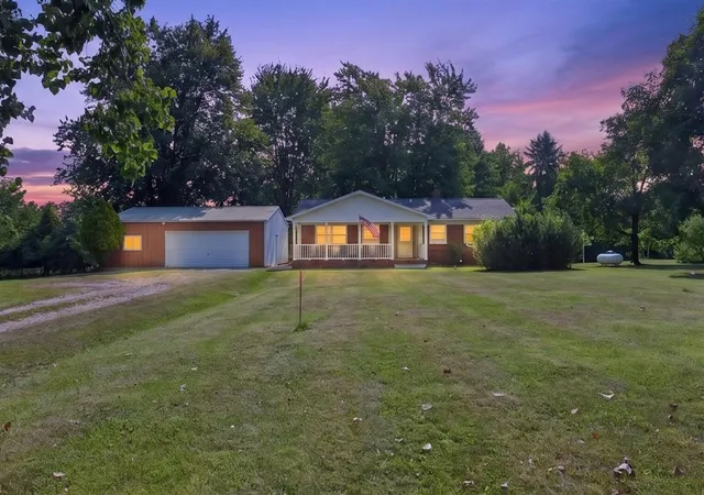Photo 1 of Single family home for sale at 6111 Billmyer Hwy, Tecumseh, MI 49286 | MLS# 70548643 | Listing updated on 2026-08-14