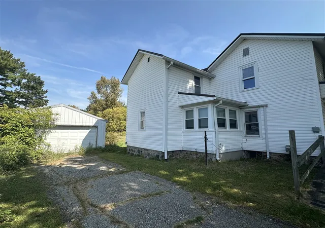 Homes for sale in Eaton Rapids, MI | 5906 W Barnes Rd, Eaton Rapids, MI 48827 | MLS# 70494400