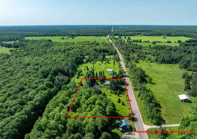 Photo 2 of Single family home for sale at N4156 Et Rd, Traunik, MI 49891 | MLS# 50216918 | Listing updated on 2026-09-01