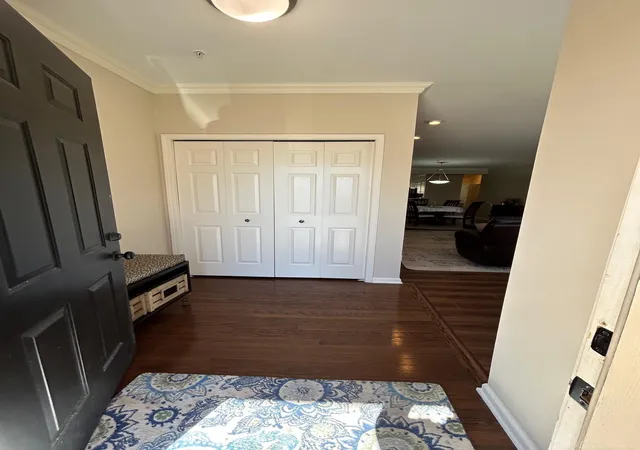 Listing Photo 4 - Condo for sale in building located at 3135 Camden Dr, Troy, MI 48084 - Unit #UNIT 93 / BLDG 10