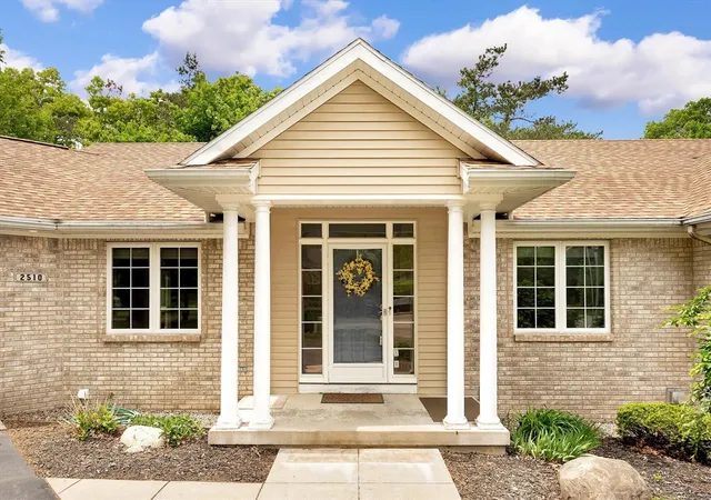 Photo 3 of Sale Pending at 2510 Thoreau Ct, Grand Rapids, MI 49525 | MLS# 70534643 | Listing updated on 2026-08-12