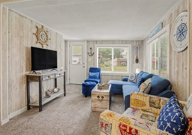 3rd image of 43394 Elm St, Bangor, MI 49013 | MLS# 70542391