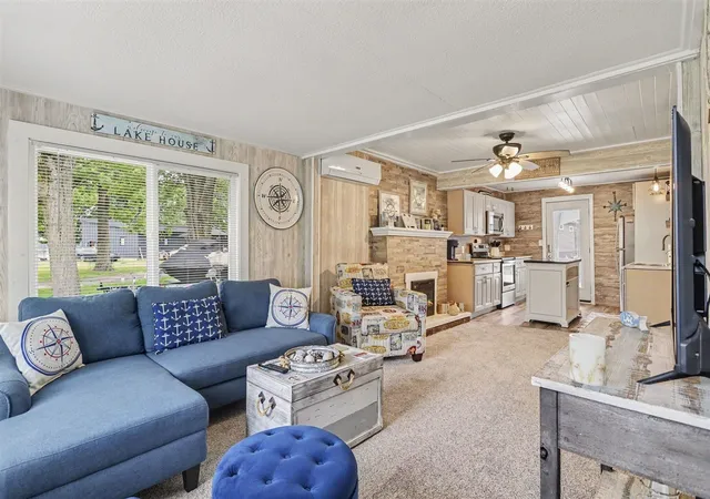 5th image of 43394 Elm St, Bangor, MI 49013 | MLS# 70542391